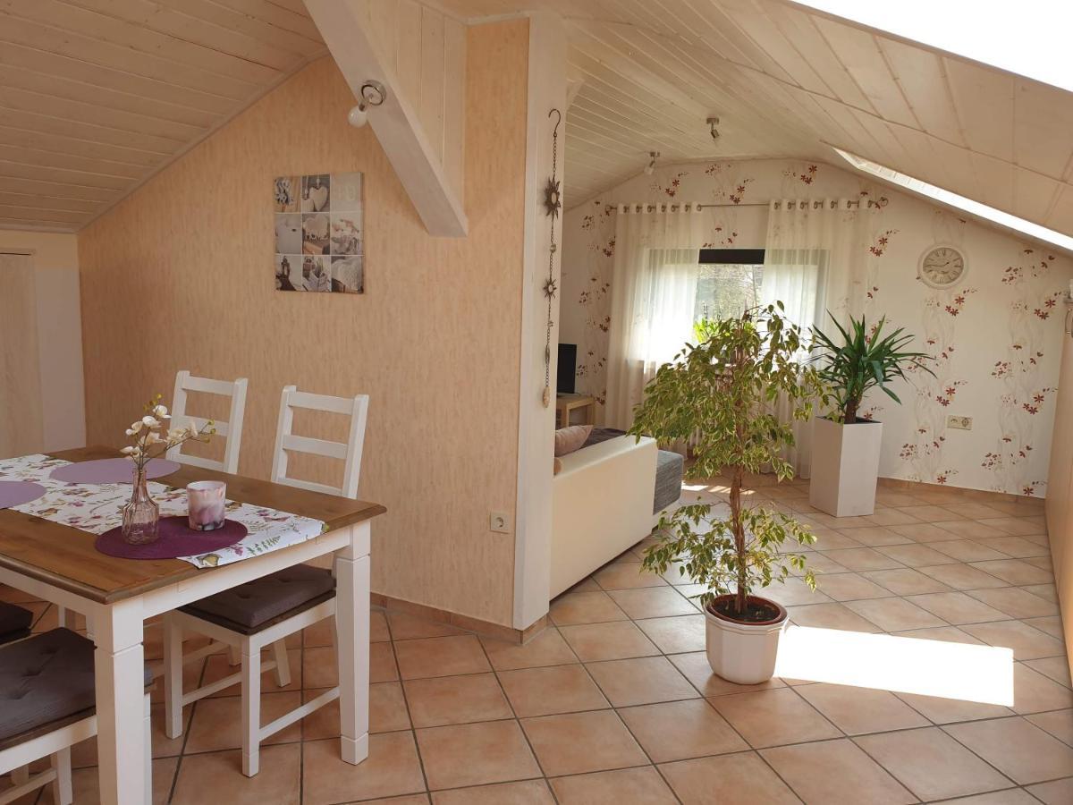 Ferienwohnung Am Zeitenweg Windeck Екстер'єр фото