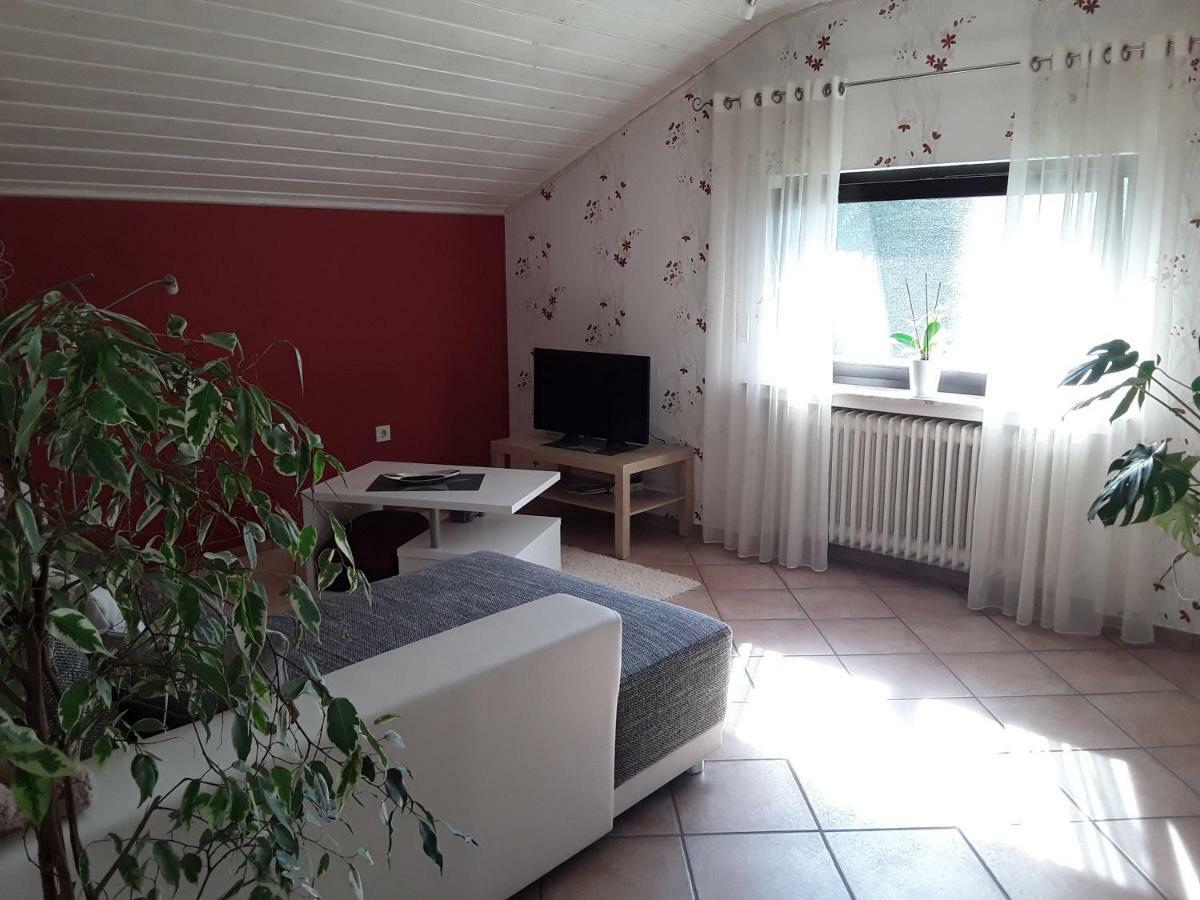 Ferienwohnung Am Zeitenweg Windeck Екстер'єр фото